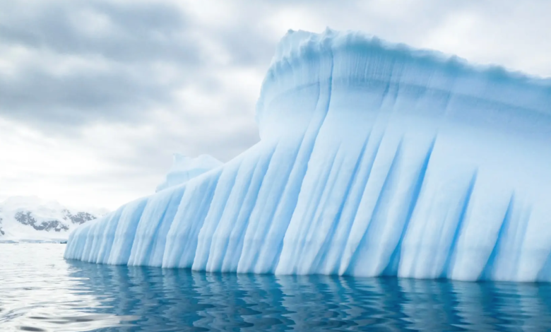 Melting of the ice sheet