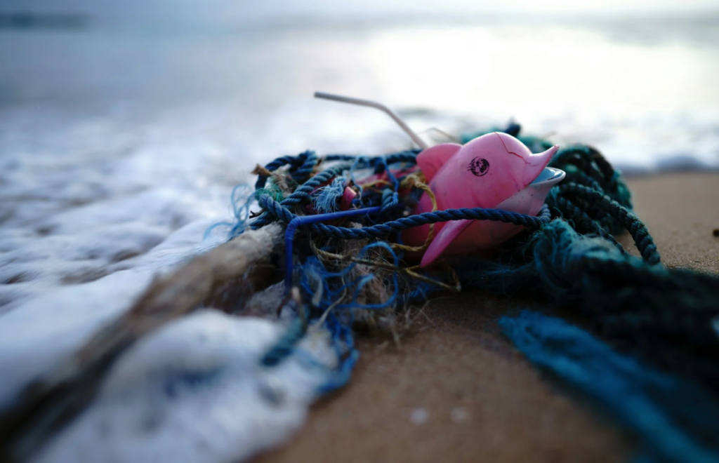 The plastic on the seabed